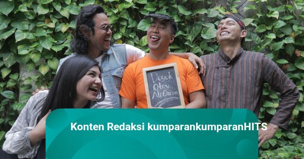 Porno tomosha qilish: Ogil onaning mushukiga kiradi Tayyor runik jinsiy gingerbread